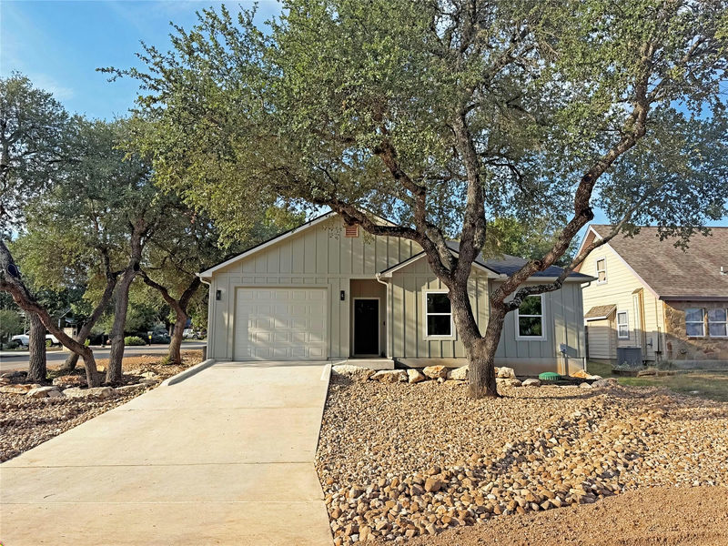 1 Happy Hollow Ln — exterior