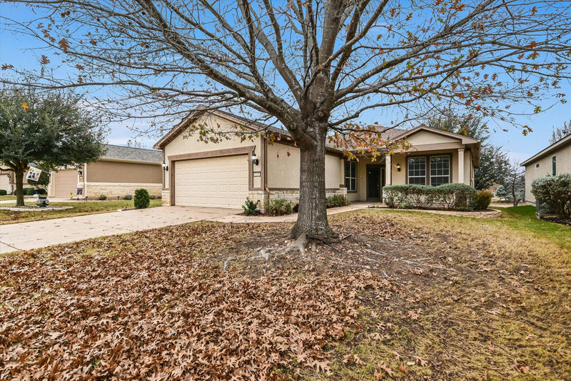 915 Apache Mountain Ln — exterior
