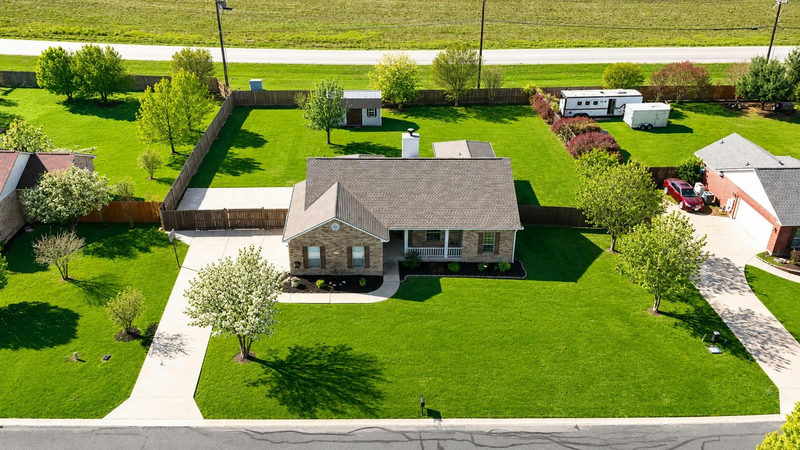 119 Brazos Dr — exterior