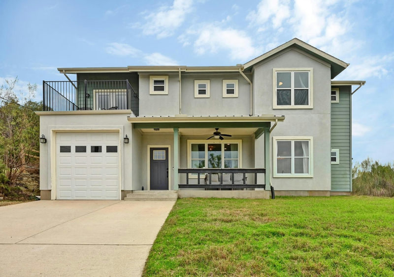 17305 Lake Wood Cir — exterior