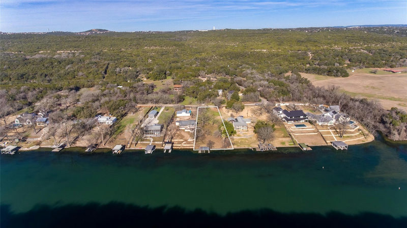 305 Lago Verde Dr — exterior