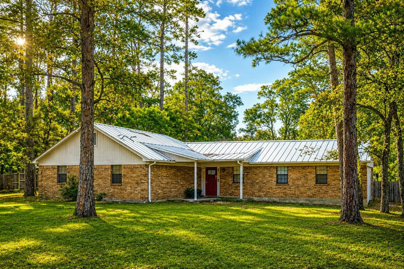 326 Pine View Loop — exterior