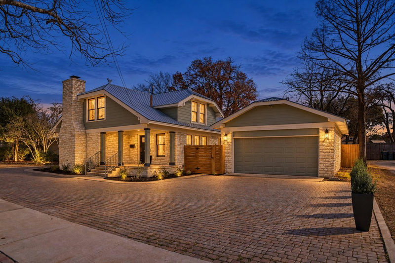 1605 S Austin Ave — exterior