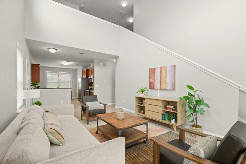 1620 Bryant Dr #1706 — exterior