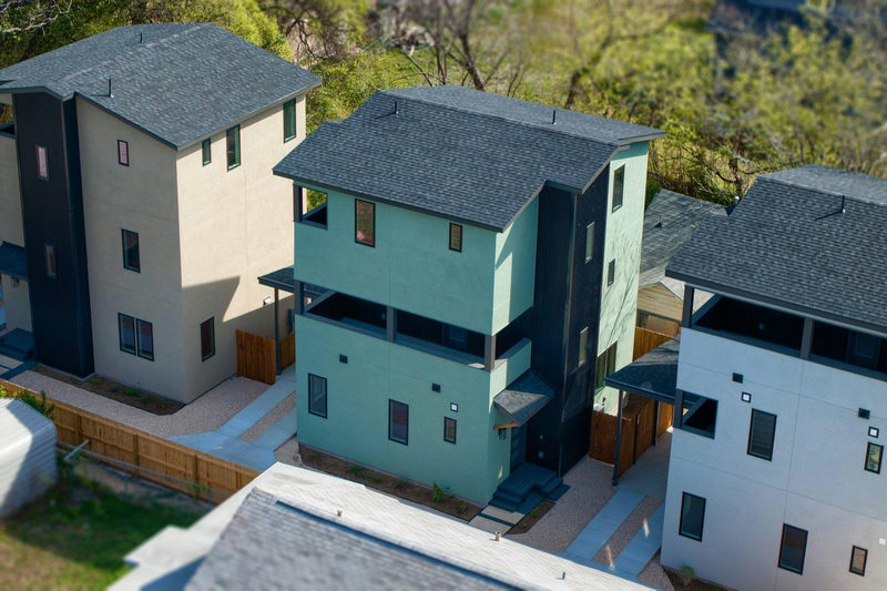 2818 E 22nd St #2 — exterior