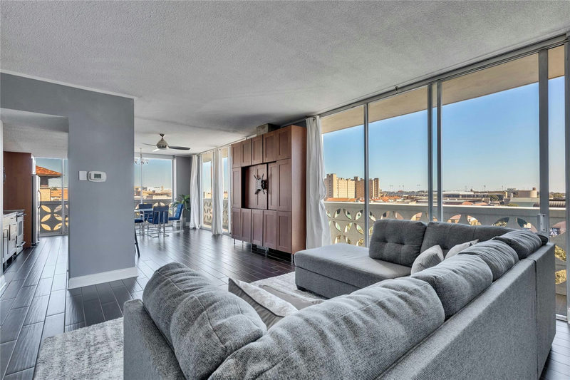 1801 Lavaca St #5D — exterior