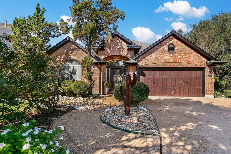 4909 China Garden Dr — exterior