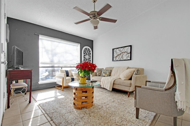 1705 Crossing Pl #A109 — exterior