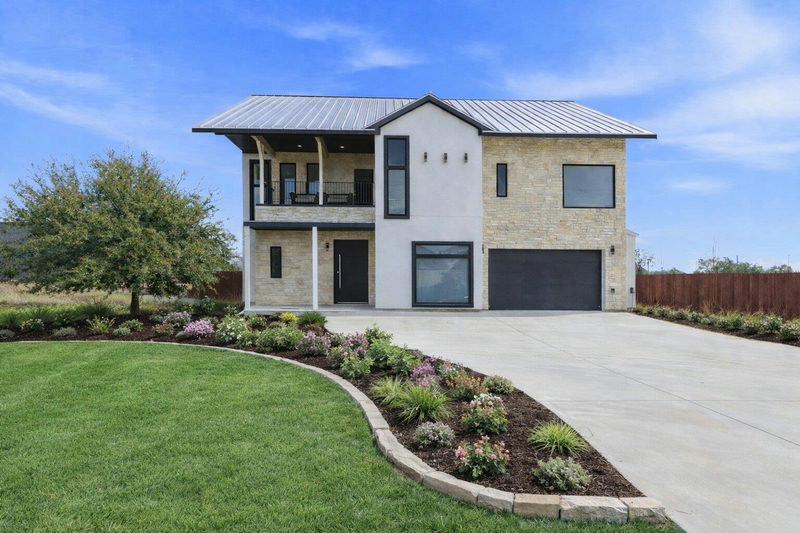 126 Lakewood Trl — exterior