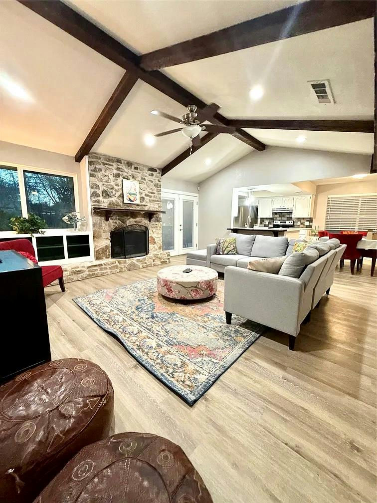 9511 Meadowheath Dr — exterior
