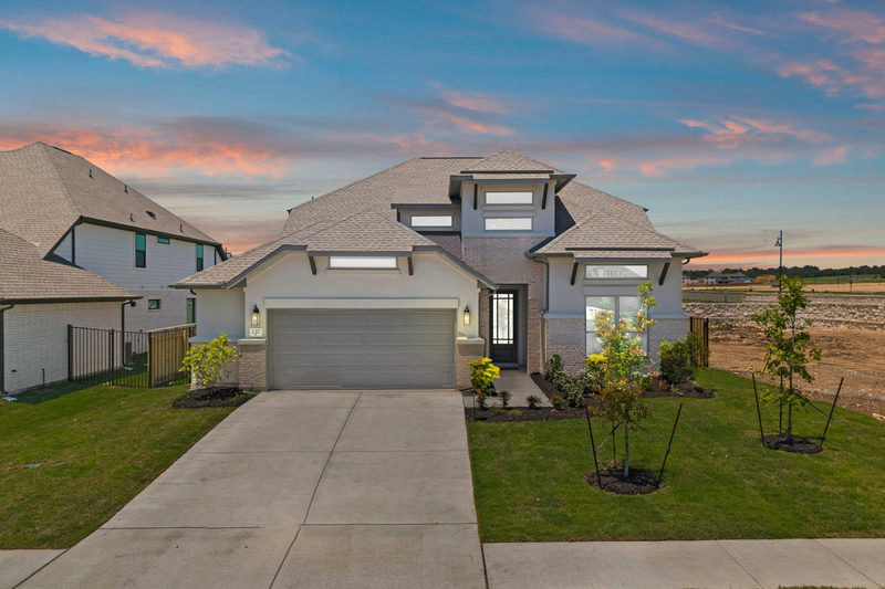 237 Pacific Grove Cir — exterior