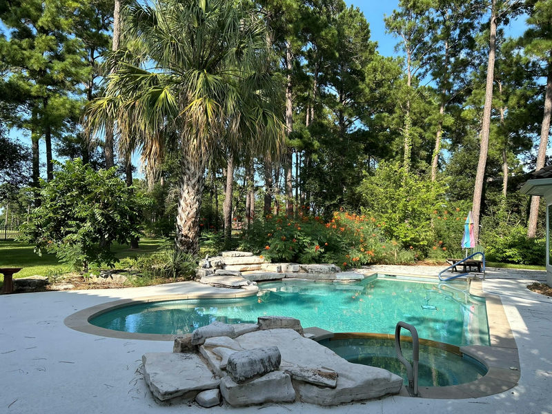 110 Pine Ct — exterior