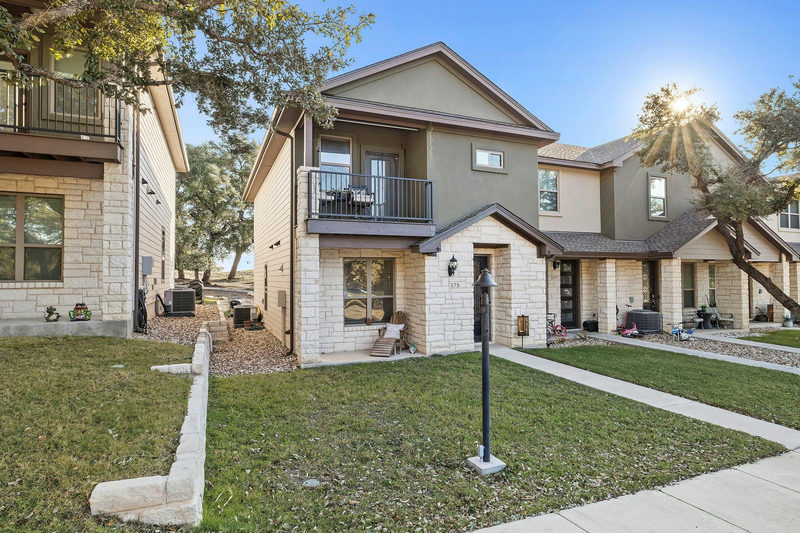 575 Demarett Dr — exterior