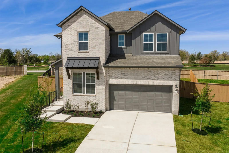 229 Kingswood Dr — exterior