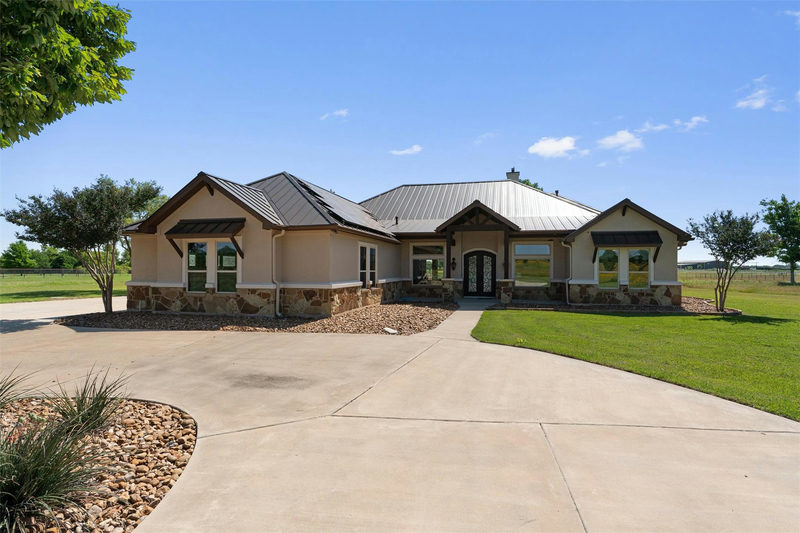 619 Heritage Cv — exterior