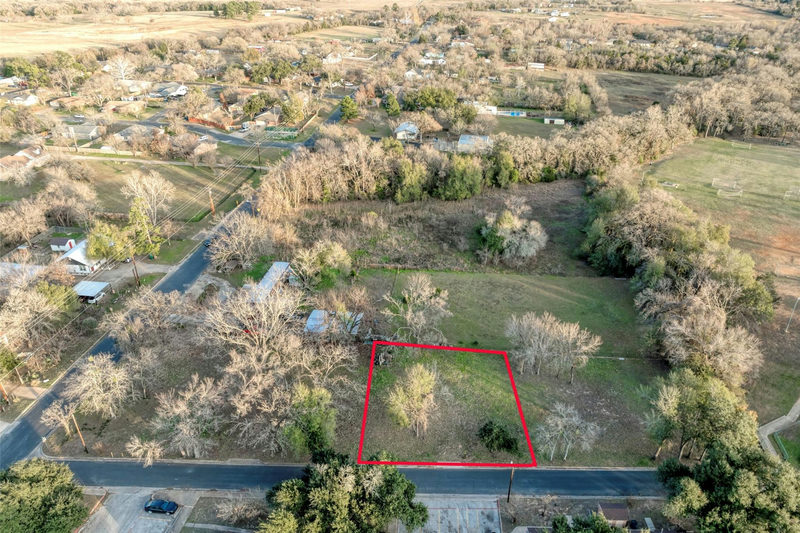 Lot 3 E Alamo St — exterior