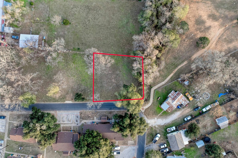 Lot 4 E Alamo St — exterior