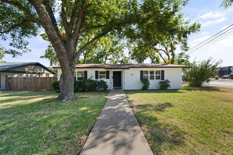 1201 Ridgehaven Dr — exterior
