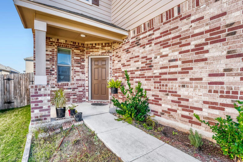 13400 Dolley Madison St — exterior