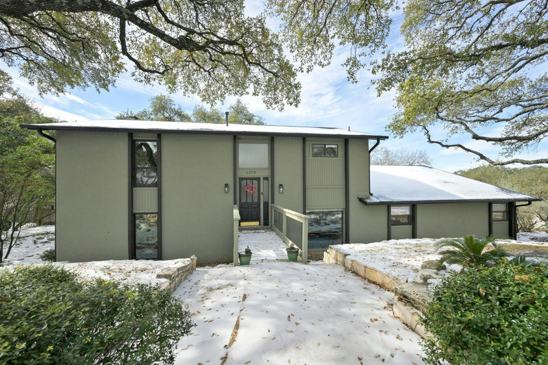 6203 Olympic Overlook Dr — exterior