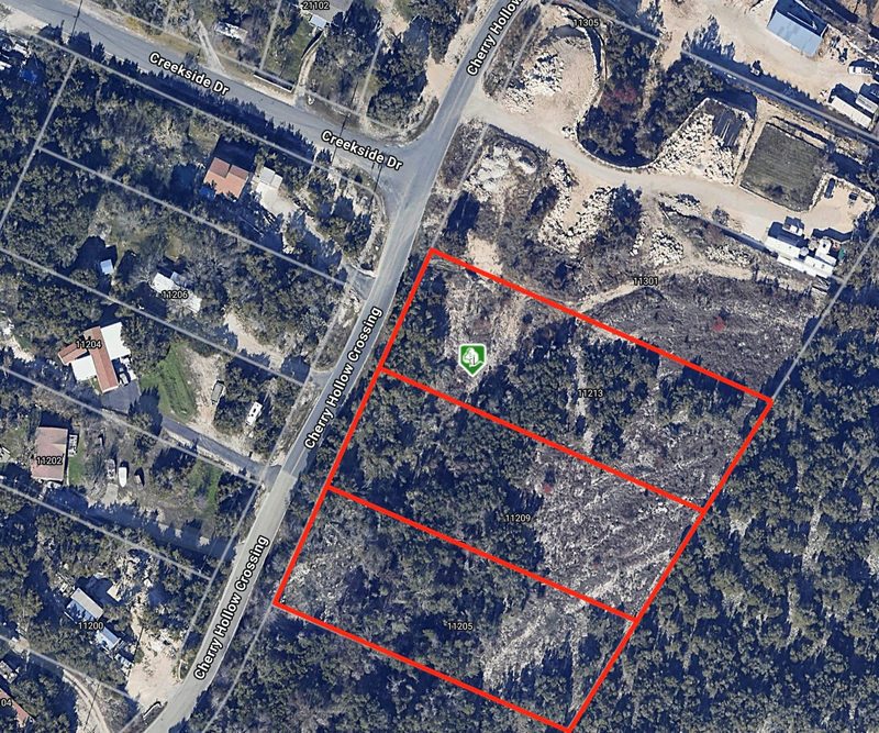 11205, 11209, 11213 Cherry Hollow Xing — exterior