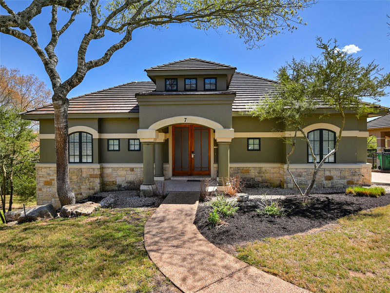 8212 Barton Club Dr #11-5