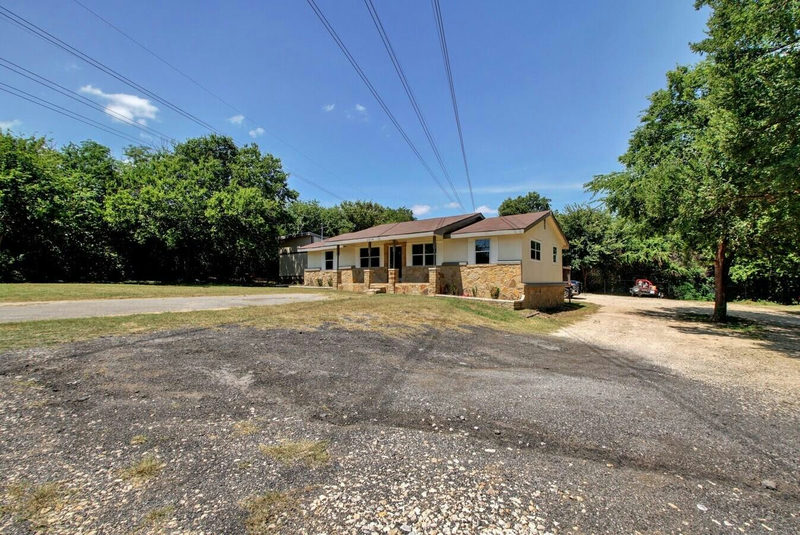 2214 Gardenia Dr — exterior