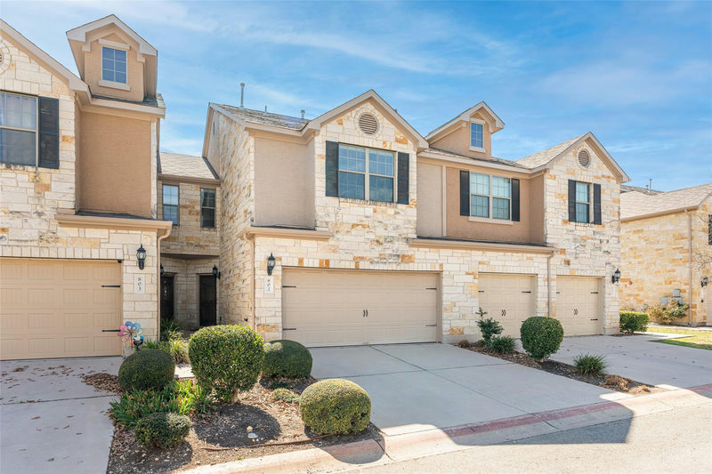 700 Mandarin Flyway None #802 — exterior