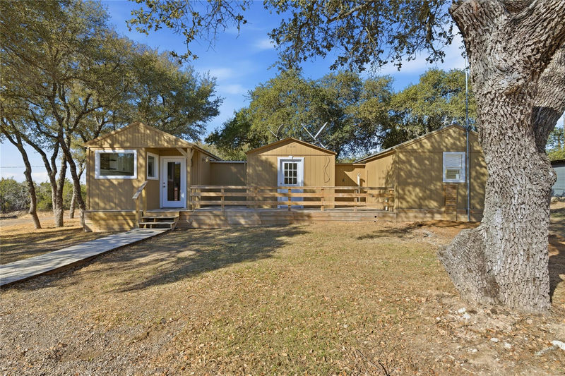 418 Polvado — exterior