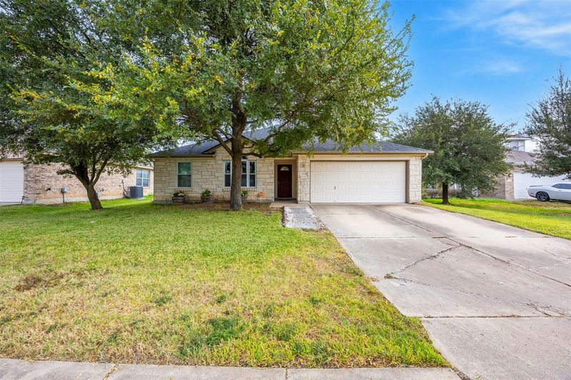 11204 Silo Valley Dr — exterior