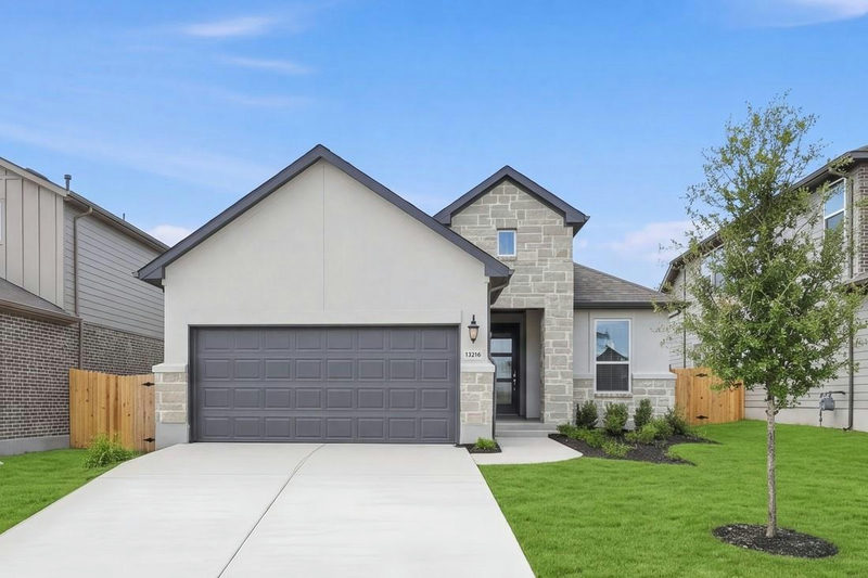 13216 Parsons Prairie Ln — exterior