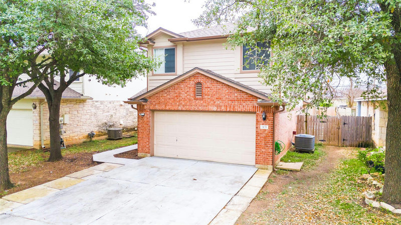 1431 Roxannes Run — exterior