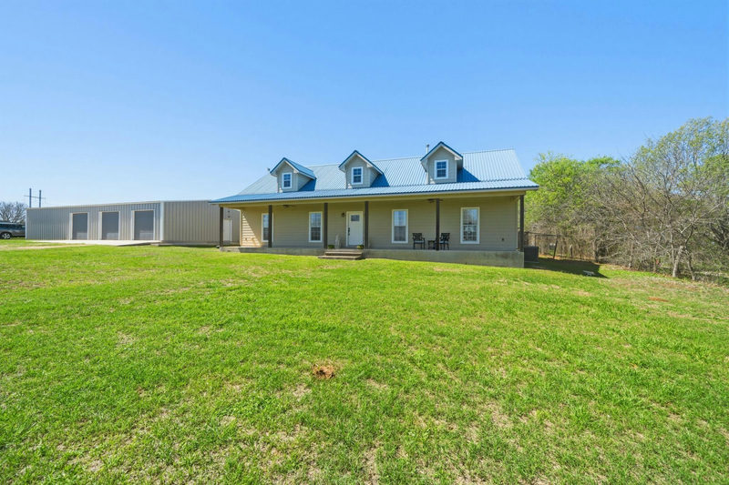 1516 Old Luling Rd — exterior
