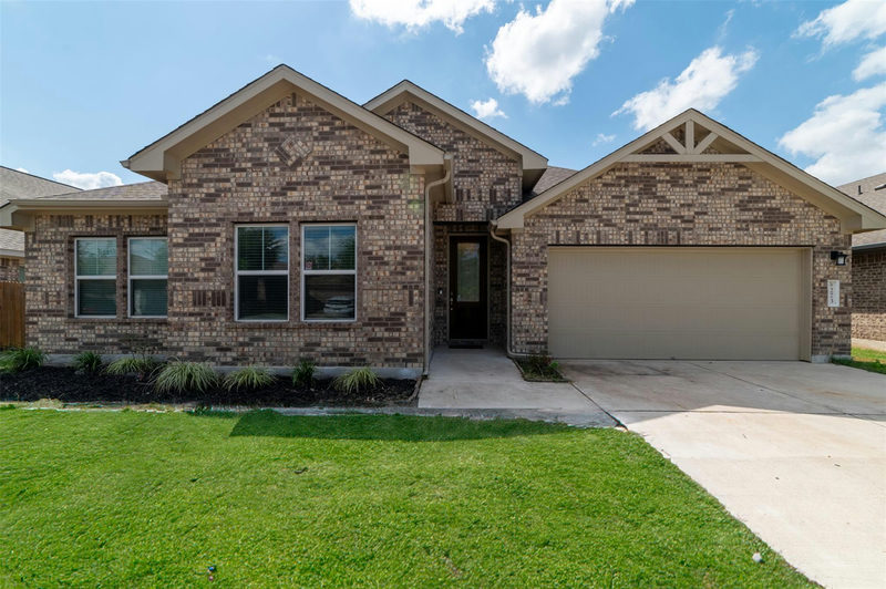 273 Rimrock Ct — exterior