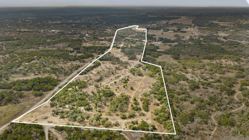 5400 Fm 2325 — exterior