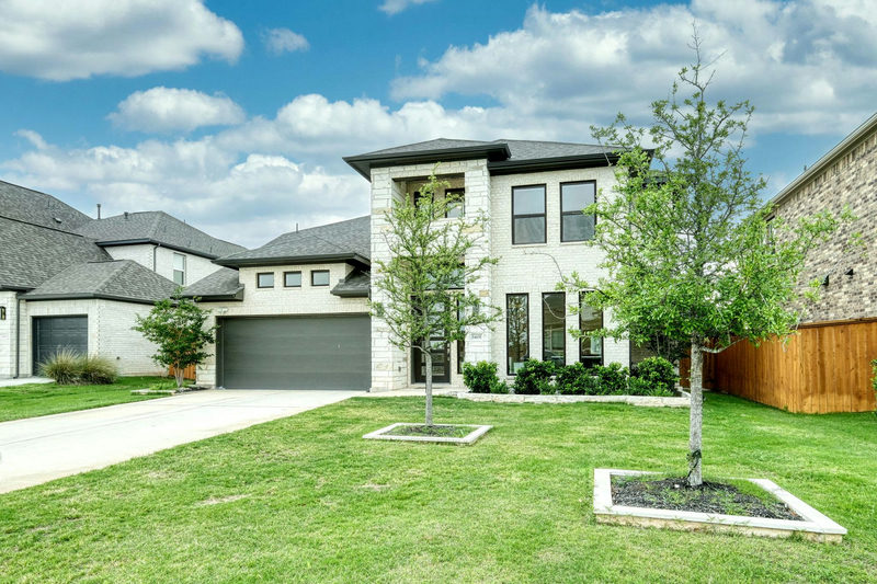 1401 Mulberry Oak Ln Ln — exterior