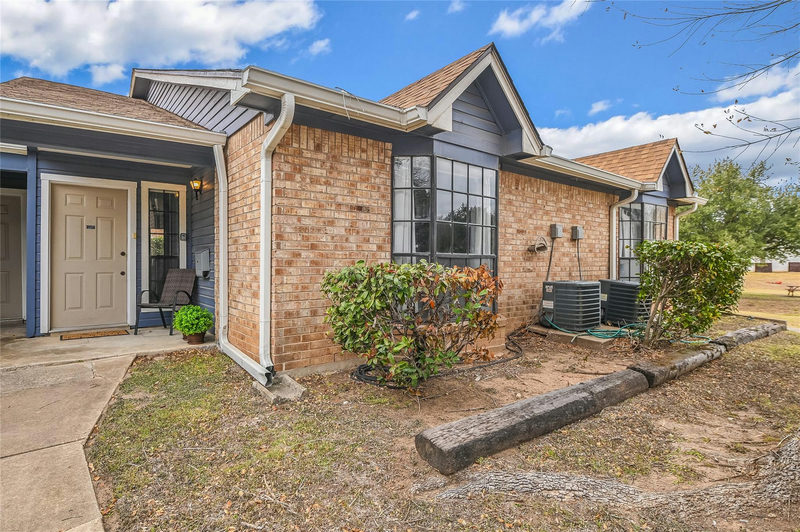 1601 Faro Dr #2403 — exterior