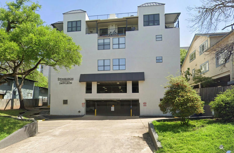 2409 Leon St #207 — exterior