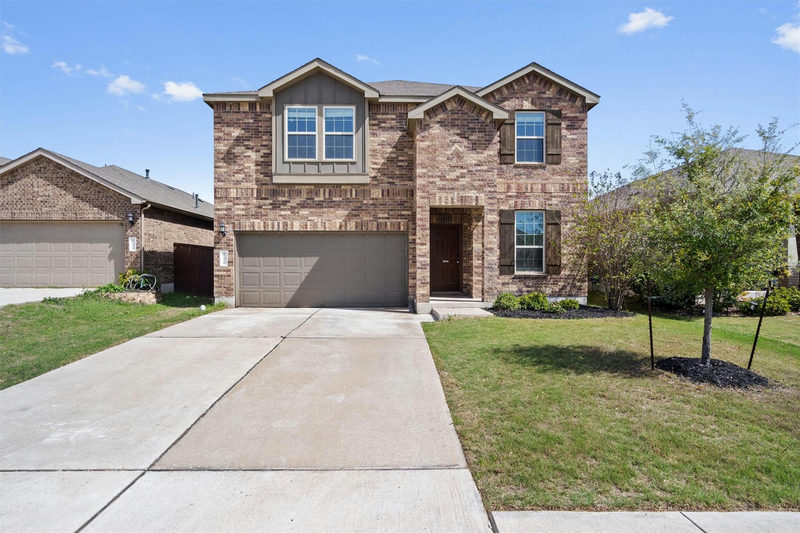 11816 Jackson Falls Way — exterior