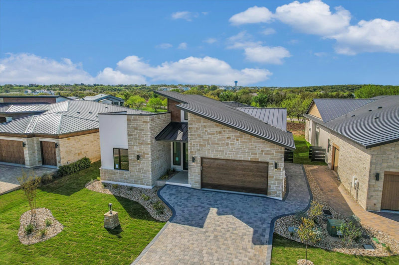 121 Azalea Loop — exterior