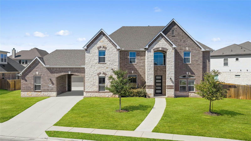 20808 Pinewalk Dr — exterior