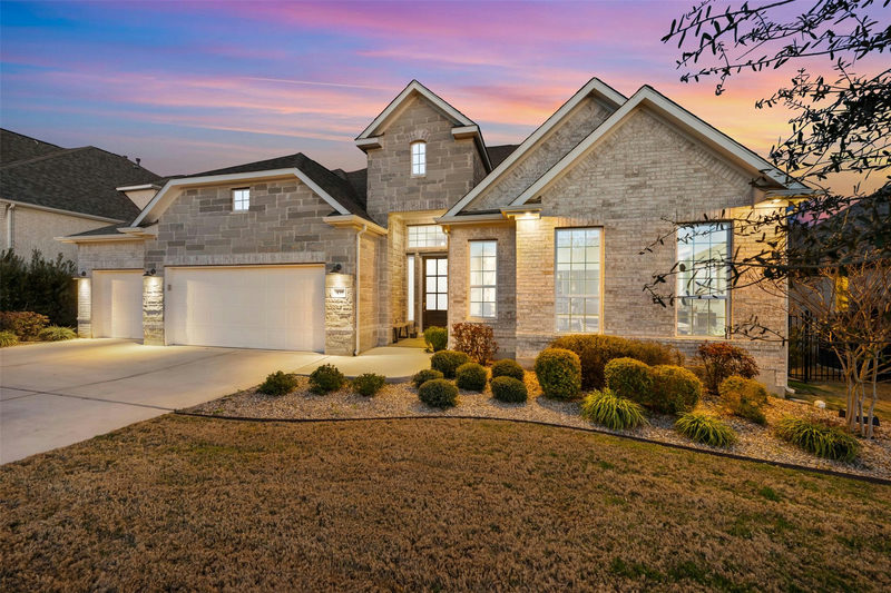 438 Pear Tree Ln — exterior