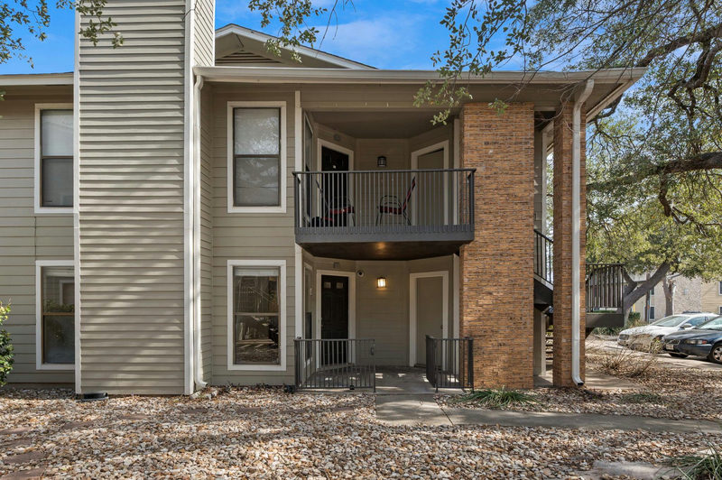 10616 Mellow Meadows Dr #3A — exterior