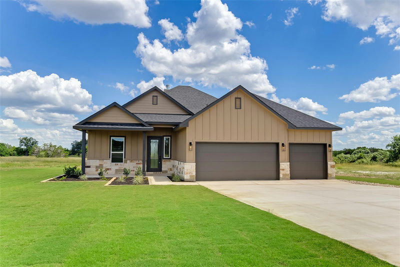 115 Draper Ln — exterior