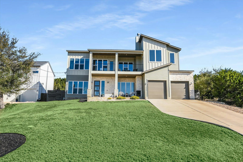 1005 Larkhall Dr — exterior