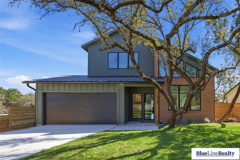 18305 Lake Oaks Dr — exterior