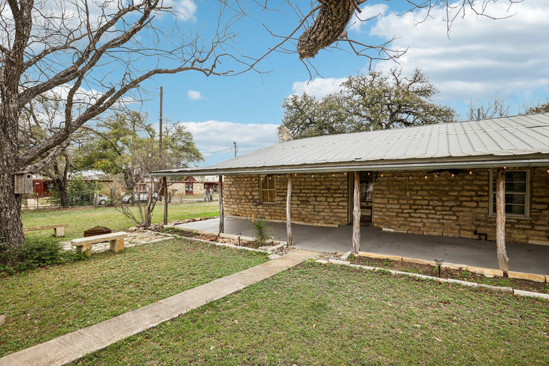 1801 Candee St — exterior