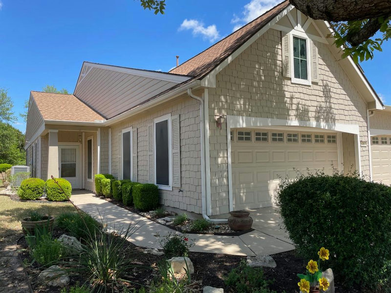 317 Essex Ln — exterior