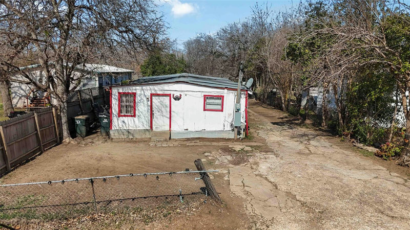 814 Alabama St — exterior
