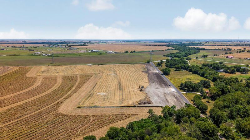 Lot 1 CR 330 — exterior